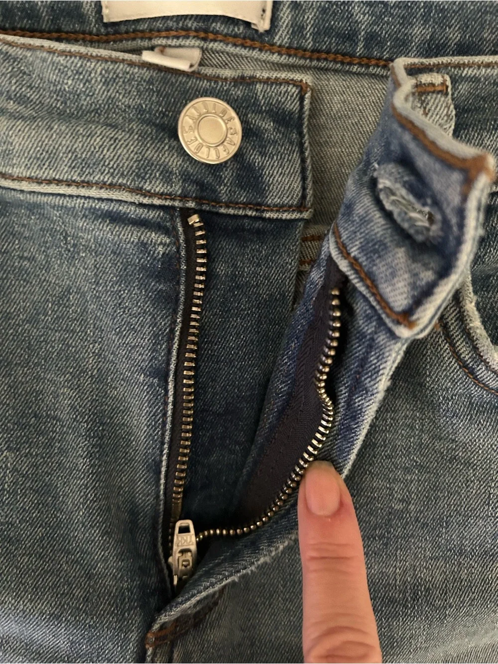 AGOLDE Jean shorts cut-off Size 29 Fully Stretch